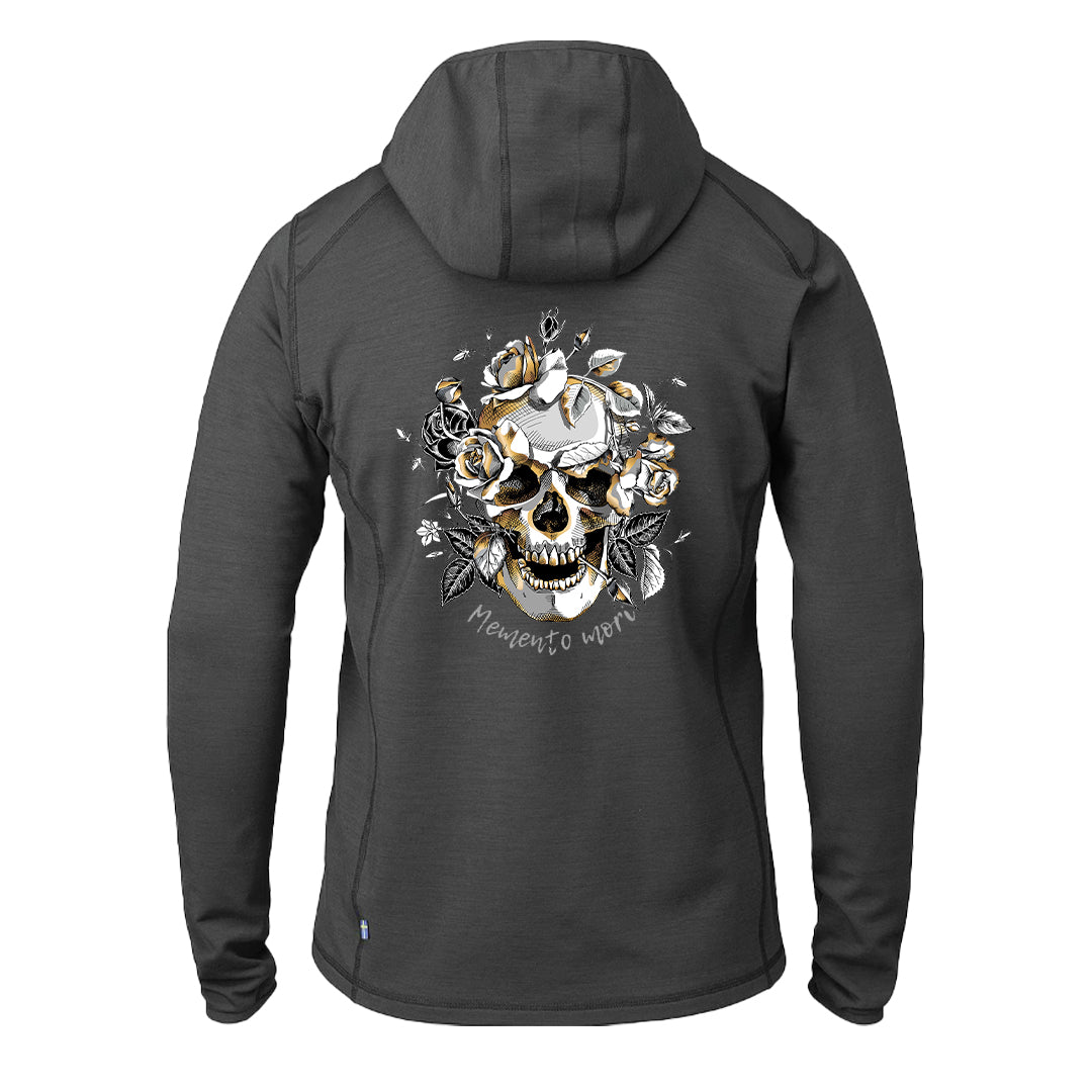 AV8-skull-met-rozen-hoodie-applicatie