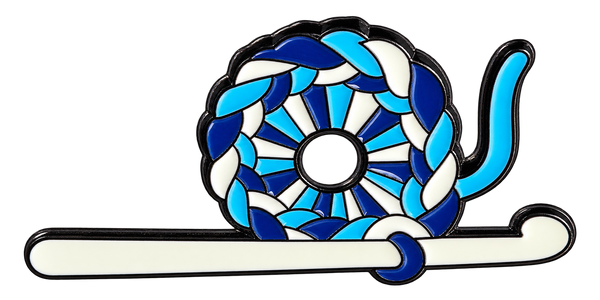 P1-12 Blauwe wol pin – voorzijde