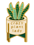 P1-3 Crazy plant lady pin – vrijstaande voorzijde met groene plant en crèmekleurige pot