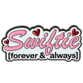 Roze Swiftie-letters met rode hartjes en het opschrift forever & always op witte achtergrond