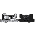 P3-13 Energy = milk and coffee pin – voorzijde en zwarte achterzijde met sluiting