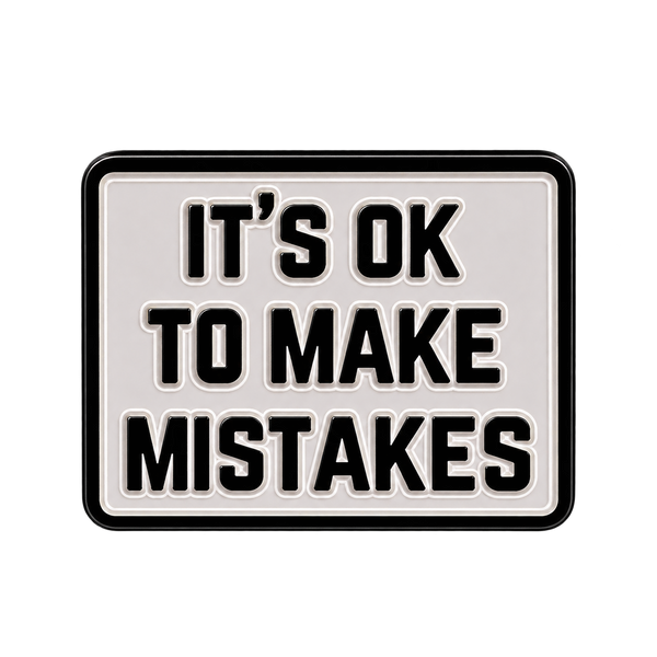 P3-15 It's OK To Make Mistakes Pin – voorkant