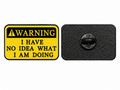 P6-12 Warning pin – voorzijde en zwarte achterzijde met sluiting