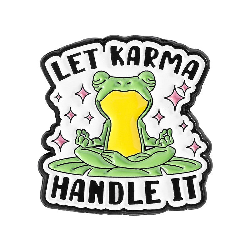 P6-14-groene-kikker-met-tekst-let-karma-handle-it-pin