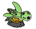 Vliegende groene schildpad pin DUUUUUDE voorkant