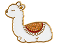 Witte lama pin met warme sierdeken en gouden accenten
