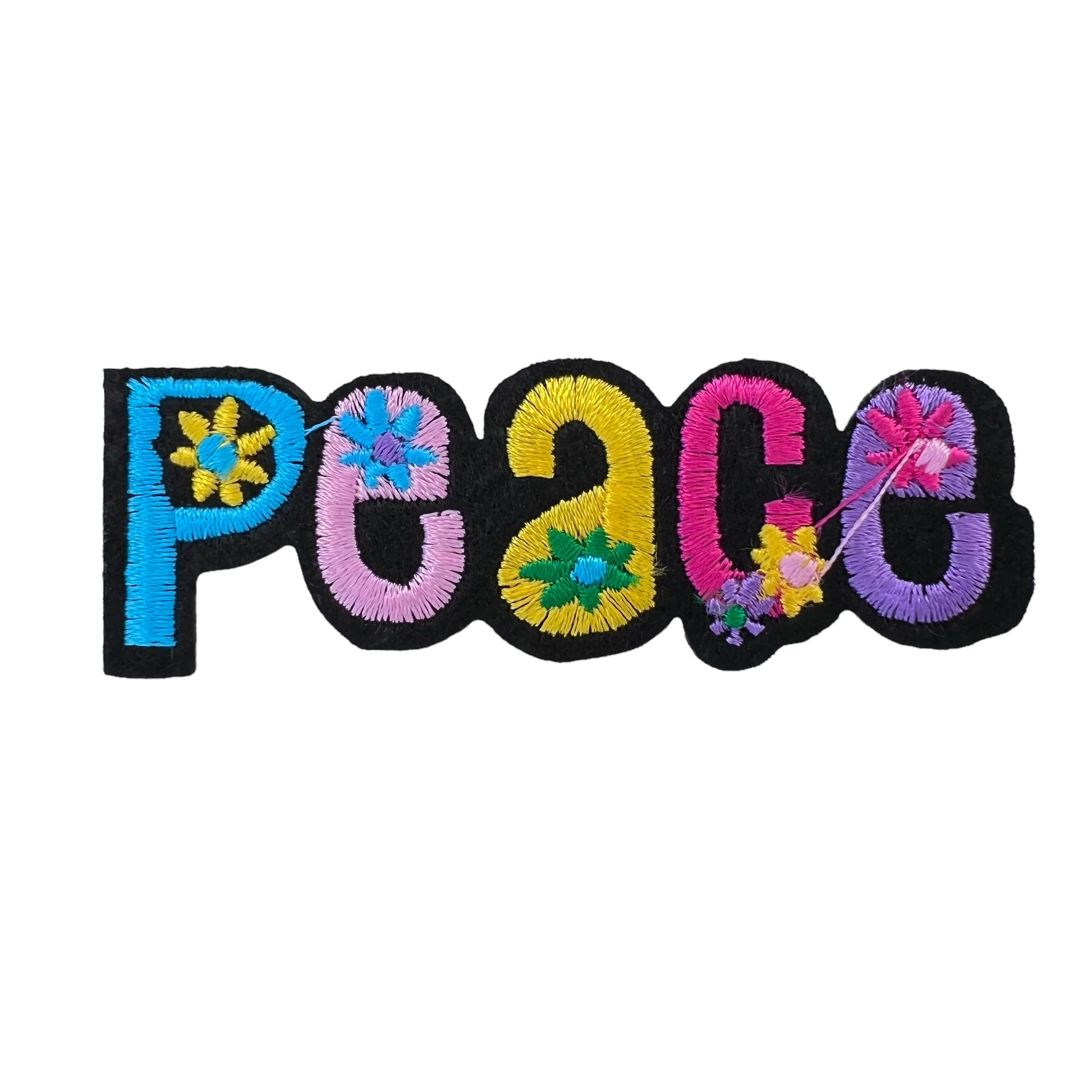 P0135-gekleurde-letters-peace-met-bloemetjes-patch