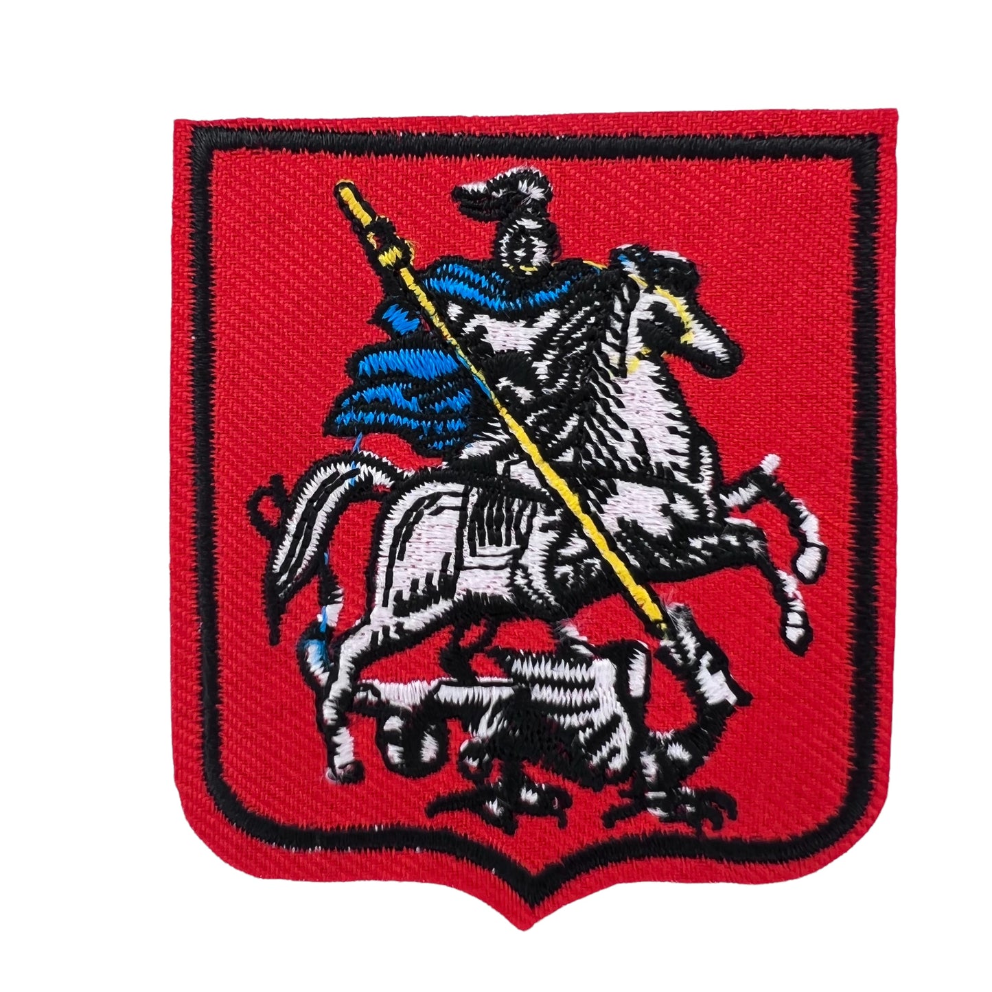 P0529-ridder-op-rode-achtergrond-patch